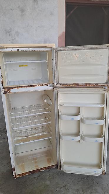 sharp soyuducu servis: Xarab 2 qapılı Beko Soyuducu Satılır, rəng - Ağ — 1