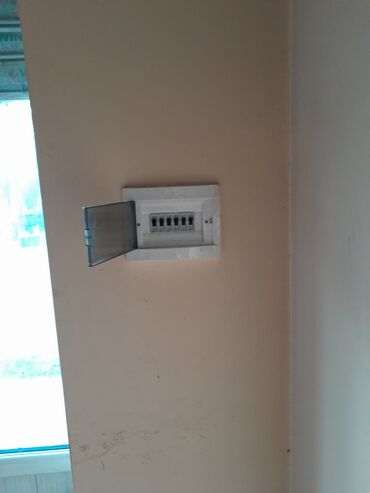 Digər kommersiya daşınmaz əmlakı: İcarəlik/Ticarət obyektı – küçə vitrinli, iki qapılı köşə (pavilon) - — 11