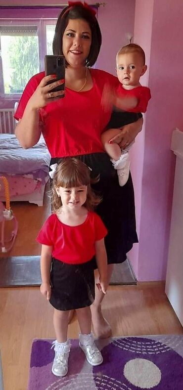 Haljine: Haljine za mame i devojcice - rade se u velicinama od 1 do 12, i za — 26