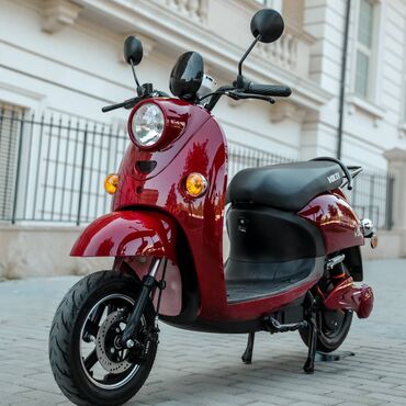 motorlu skuter: "Volta Vs2" elektrikli moped. O, rəng seçimləri, xoş sürüş dinamikası