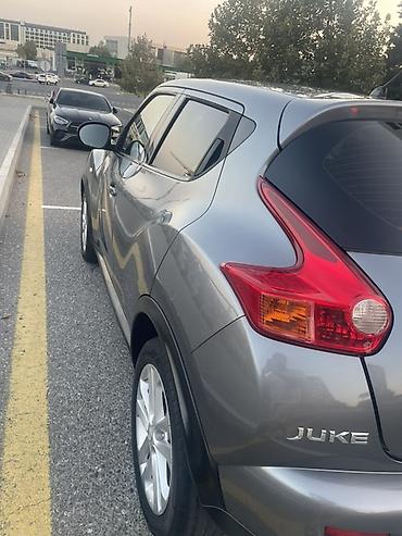 audi 6: Nissan Juke: 1.6 l | 2012 il Krossover — 5