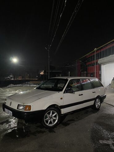 титан на пасат: Volkswagen Passat: 1992 г., 1.8 л, Механика, Бензин, Универсал
