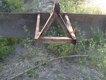 satdiq traktorlar: Traktor üçün arxa bıçaq (grader blade) qoşması - Üç nöqtəli asqı — 1
