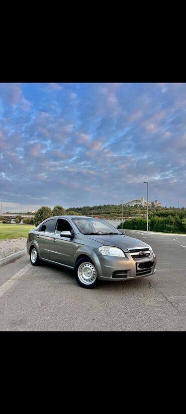 Chevrolet Aveo: 1.4 л | 2008 г. 353000 км Седан
