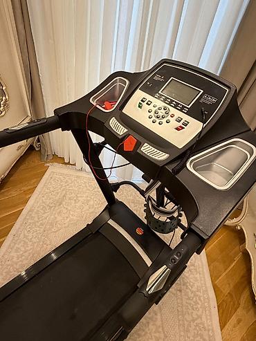 Qaçış üçün elektron qaçış trenajoru - Geniş qaçış səthi