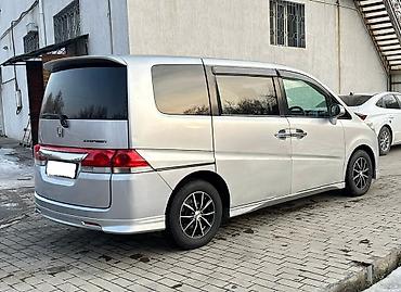 Honda: Honda Stepwgn: 2006 г., 2 л, Автомат, Бензин, Минивэн — 4