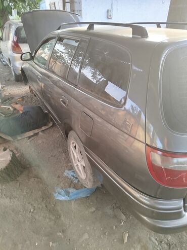 камеры покрышки: Toyota Caldina: 1995 г., 0.2 л, Автомат, Бензин, Универсал