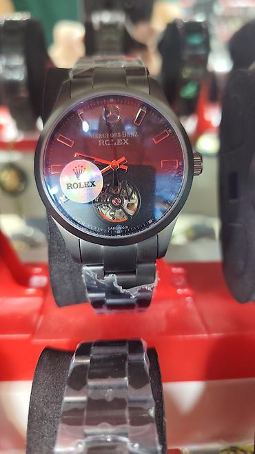 3d saat: Məhsul: Kvars mexanizmlə işləyən analoq qol saatları (Oyster Perpetual — 5