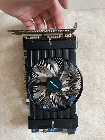 videokartlar: Gigabyte GTX 550 ti tecili
Ideal veziyyetde tecilu satilir nerimanov
