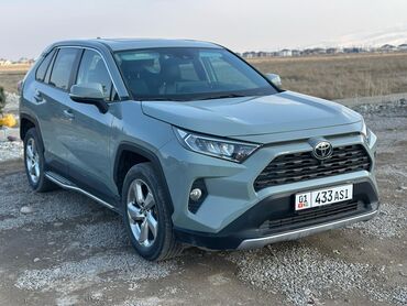 Toyota: Toyota RAV4: 2020 г., 2 л, Автомат, Бензин