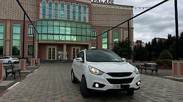 Hyundai: Hyundai ix35: 2 l | 2013 il Ofrouder/SUV — 2