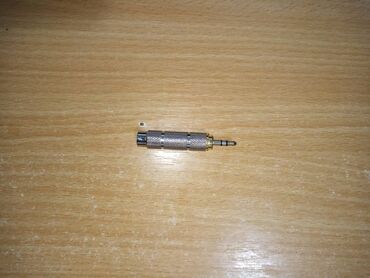 Muzički instrumenti: Stereo adapter, sa 6,3mm na 3,5mm TRS konekcija. Slanje kurirskom