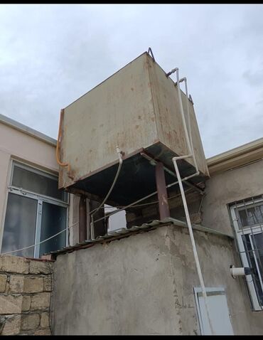 nerj bak: Бак, Металл, 3000 л. л