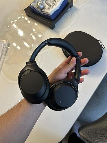 Qulaqcıqlar: Sony WH-1000XM3 — əla vəziyyətdə Cəmi ~10 dəfə istifadə olunub, demək — 4