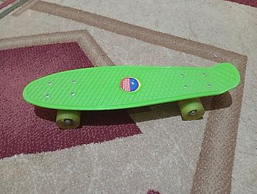 skeyt board: Yaşıl rəngli plastik penny skeytbordu - Kompakt “penny board” tipli — 3