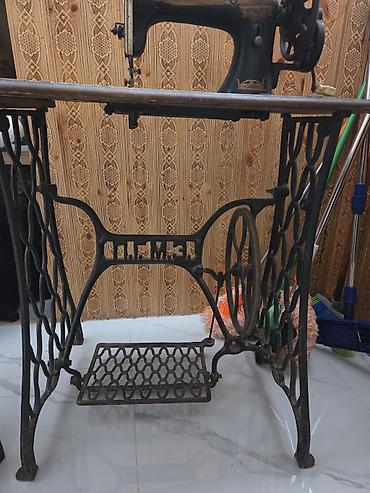 İncəsənət və kolleksiyalar: Singer. tikis masini yaxsi islek veziyetdesiKlassik pedal tipli tikiş — 4