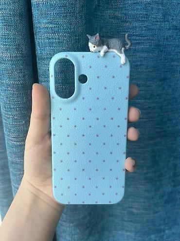 девон рекс: Чехол на iPhone 16 с 3D-фигуркой котёнка - Форм-фактор: накладка. - — 2