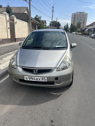 Honda: Honda Fit: 2005 г., 1.3 л, Вариатор, Бензин, Хэтчбэк