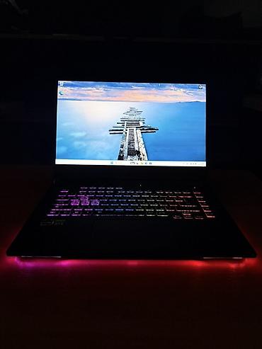 сломанный экран: Игровой ноутбук ASUS ROG Strix (серия G/Scar) - Экран 15.6" с тонкими — 1