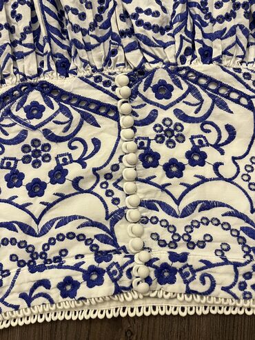 Digər kişi ayaqqabıları: Zara etek 
L razmerdir. M ve L razmerlere gedir — 18