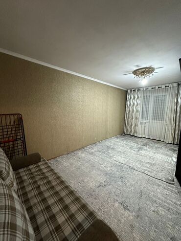 реклама недвижимости бишкек: 1 комната, 32 м², 104 серия, 4 этаж, Евроремонт