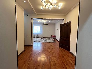 Продажа коттеджей и домов: Продаётся дом 	•	Площадь: ~220 м² 	•	Участок: 5 соток 	•	2 этажа — 20