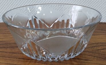 Другие товары для кухни: Соль + перец набор - 100 с. Вазочка для варенья - 100 с Молочник цена — 15