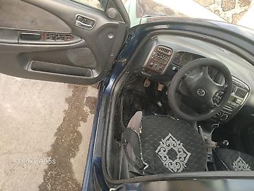 Другие автомобили: Просторный универсал синего цвета. Основные особенности: - Кузов — 8