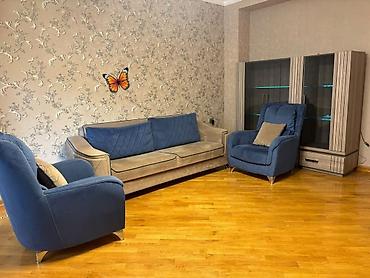 Embavood divan dəsti — açılan model Tərkibi: - 1 ədəd 3 nəfərlik