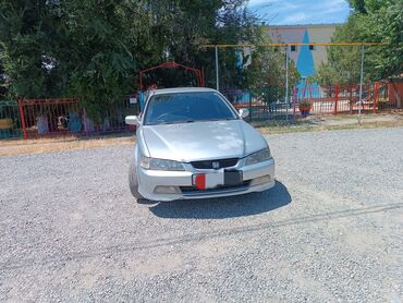 сузуки кари: Honda Accord: 2002 г., 1.8 л, Автомат, Бензин, Седан