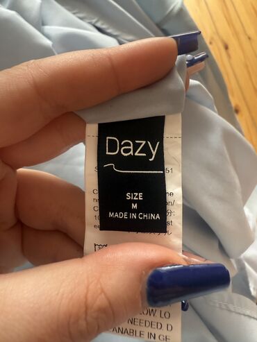 Pencəklər: Ziyafət donu, Midi, M (EU 38)