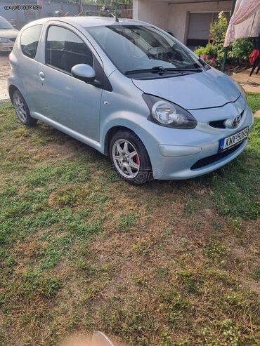 Toyota: Toyota Aygo: 1 l. | 2007 έ. Χάτσμπακ — 22