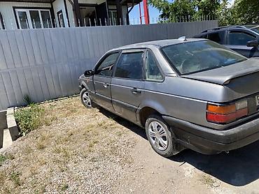 dio 27: Volkswagen Passat: 1988 г., 1.8 л, Механика, Бензин, Седан — 5
