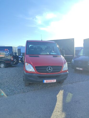 mercedesbenz sprinter каракол: Жеңил жүк ташуучу унаа, Mercedes-Benz, Дубль, 3 т, Колдонулган