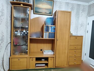 жугору пакал: Сервант, Колдонулган, ЛДСП