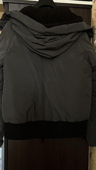 qiş: Qadin qış gödəkçəsi - Rəng: tünd boz - Model: qısa kəsim, bomber — 2