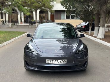 Digər nəqliyyat: Tesla Model 3 – elektrik sedan - Gümüş/qrafit rəngli kuzov