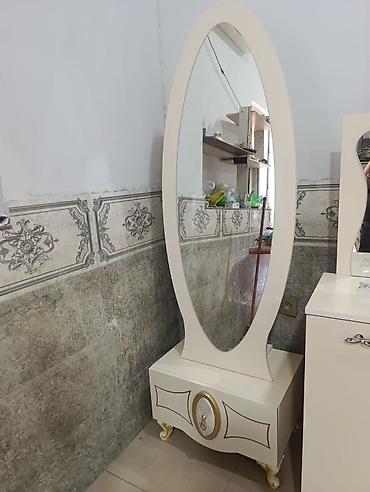Güzgü Döşəmə üstü