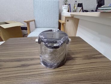 Soyuducu vitrinləri: Mini soyuducu 285 AZN kofe tullantıları üçün zibil qabı 20 AZN Rimer 8 — 5