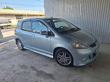 honda strim: Honda Jazz: 2007 г., 1.4 л, Механика, Хэтчбэк — 1