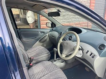 Toyota: Toyota Vitz: 2001 г., 1 л, Автомат, Бензин, Хэтчбэк — 6