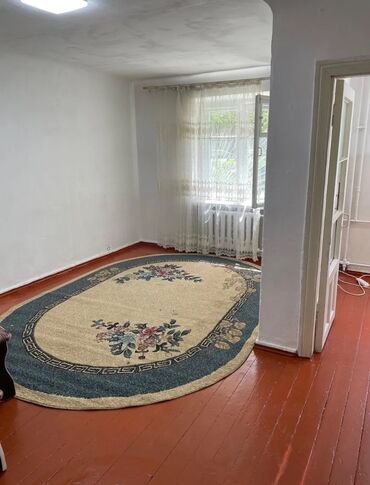family village bishkek: 1 бөлмө, 30 кв. м, Хрущевка, 1 кабат, Косметикалык ремонт
