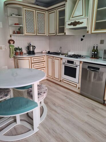 Köhnə tikili: Bakı, Həzi Aslanov qəs., 2 otaqlı, Köhnə tikili, m. Həzi Aslanov, 60 kv. m — 6