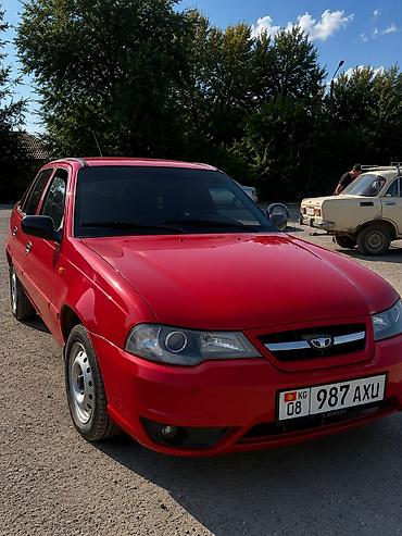 Daewoo Nexia: 2009 г., 1.5 л, Механика, Бензин, Седан