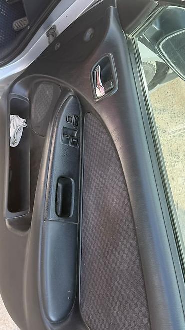 тайота плаз: Toyota Avensis: 2002 г., 1.8 л, Автомат, Бензин, Лифтбек — 8