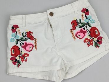 sinsay hello kitty buty: Bershka, Шорти жіночі, розмір XS