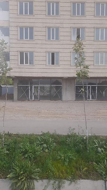 возле трассы: Коммерческое помещение на первом этаже жилого дома - Формат — 1