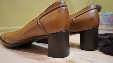 Salonke: Salonke, 36 — 4