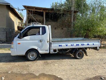 грузовой автомобиль бишкек цена: Жеңил жүк ташуучу унаа, Hyundai, Стандарт, Колдонулган
