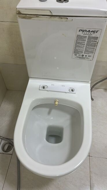Moydadırlar: İşlənmiş, Unitaz, Baçokdan ayrı, Kredit yoxdur, Ünvandan götürmə